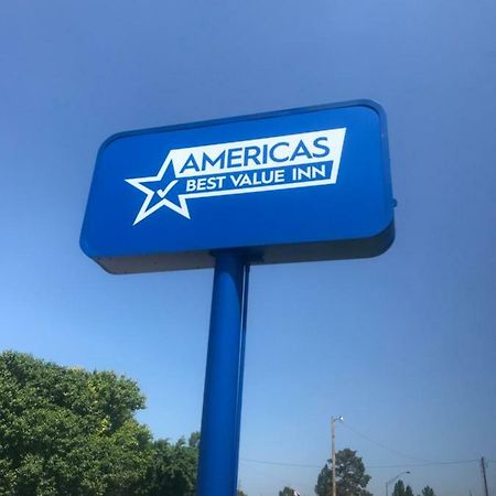 Americas Best Value Inn Woodward At 8Th St Exterior foto
